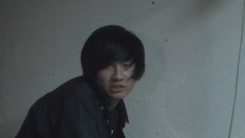 Frankie surveys the situation